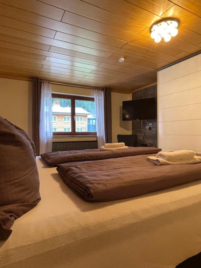 Haus St. Martin Hotel Klosterle am Arlberg Kültér fotó