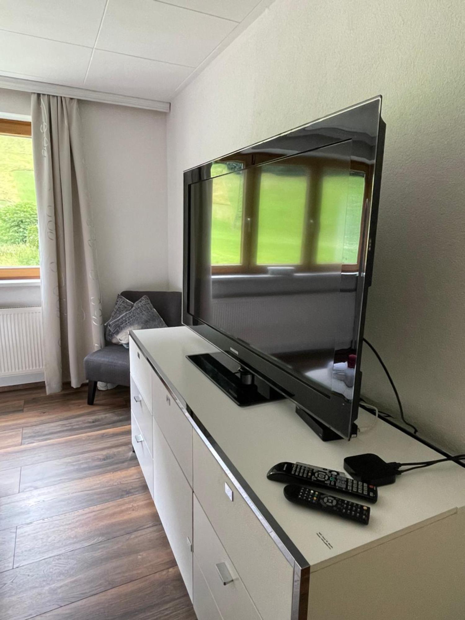 Haus St. Martin Hotel Klosterle am Arlberg Kültér fotó